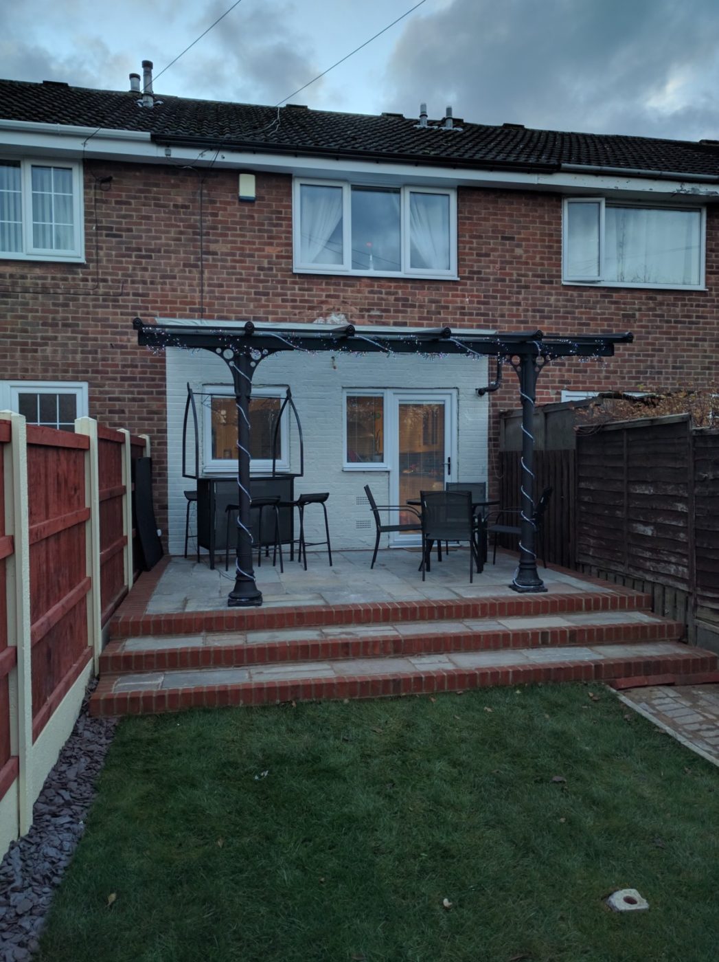 Timber look mechanical weld